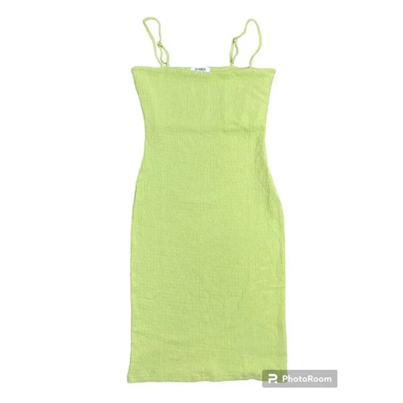 4th & Reckless Y2K Rita Textured Stretch Smocked Midi Dress Sz S Key Lime NWT - Picture 3 of 7